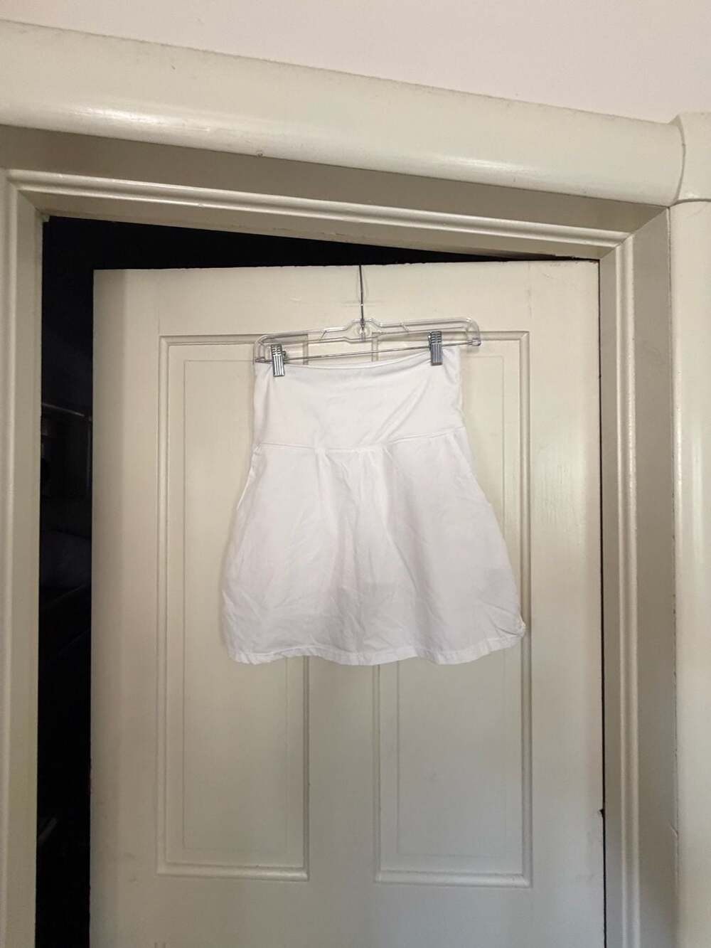 IZOD Performance Tennis Skort Size S White Athletic Skirt